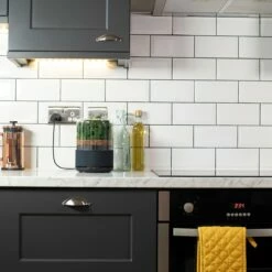 Briiv Sustainable Air Purifier -FRIGIDAIRE Sales Shop briiv sustainable air purifier lifestyle 3