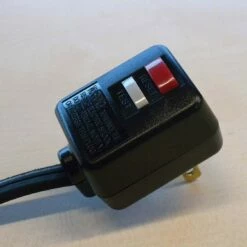 DeLonghi 1200W Bathroom Radiator Heater -FRIGIDAIRE Sales Shop delonghi trn0812t bathroom heater plug