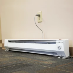 King Electric 1000-Watt Portable Baseboard Heater -FRIGIDAIRE Sales Shop king electric portable baseboard heater kp1210 lifestyle 4