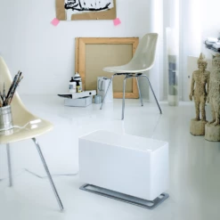 Stadler Form Oskar Big Evaporative Humidifier -FRIGIDAIRE Sales Shop stadler form oskar big white humidifier lifestyle 5