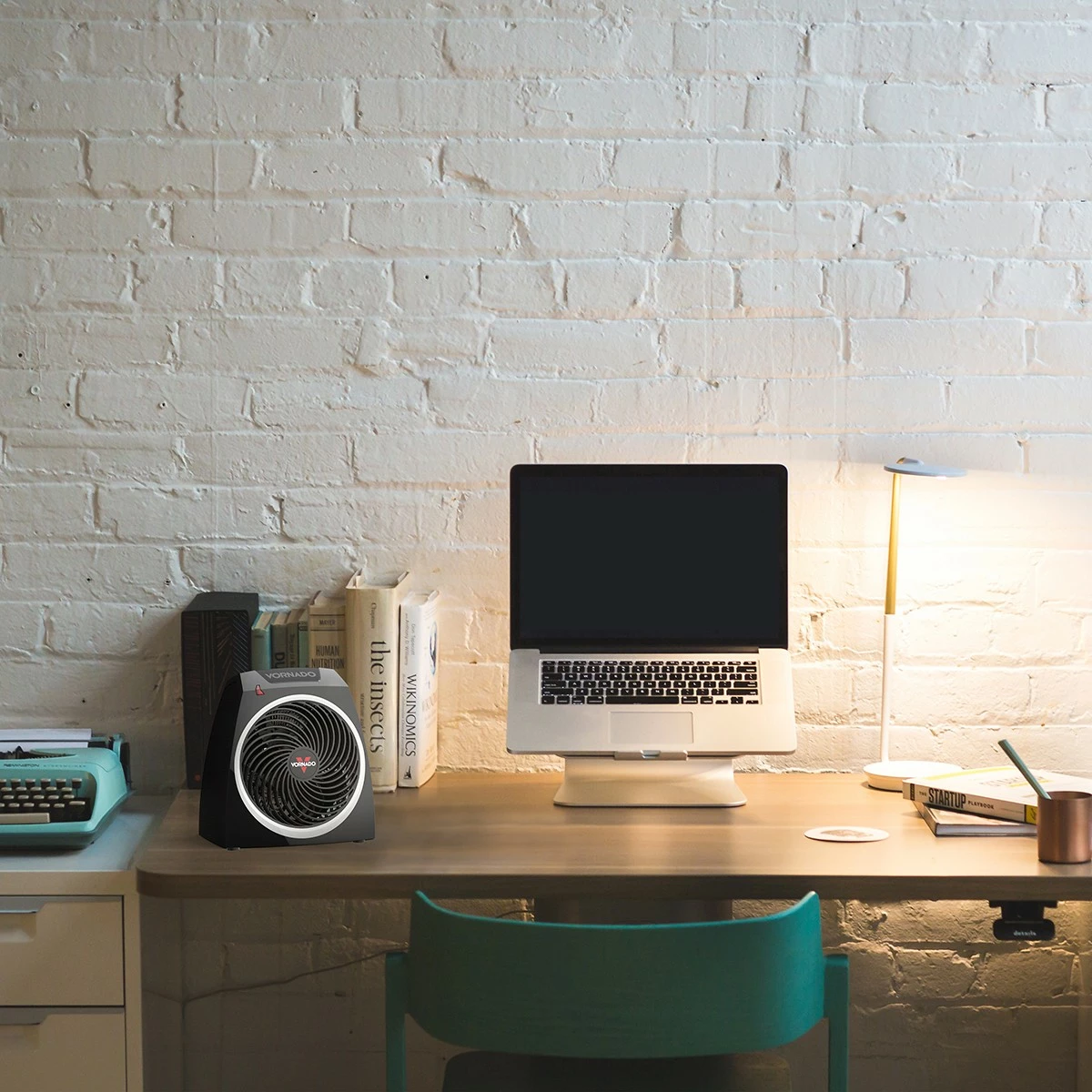 Vornado VH5 Personal Space Heater 6 Vornado VH5 Personal Space Heater - Image 4